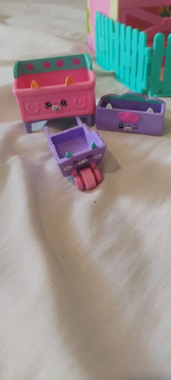 Casinha Shopkins com cavalos  - Foto 4