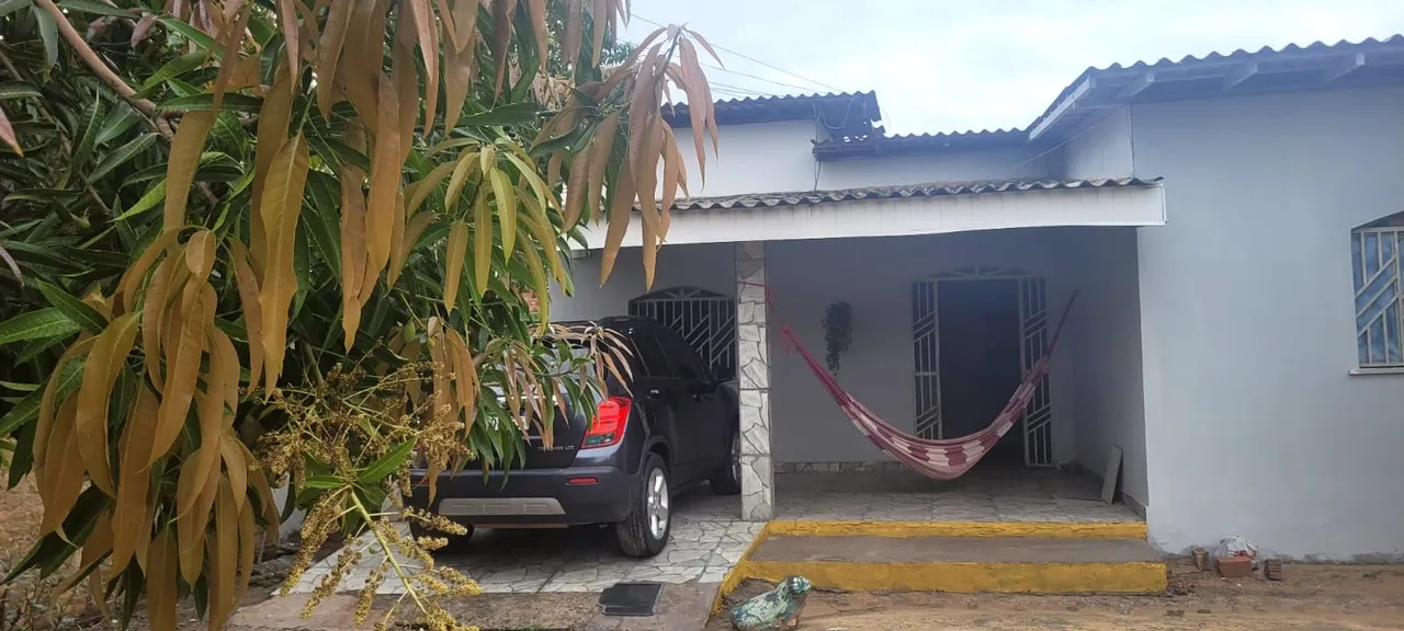 Excelente casa no Jardim tropical
