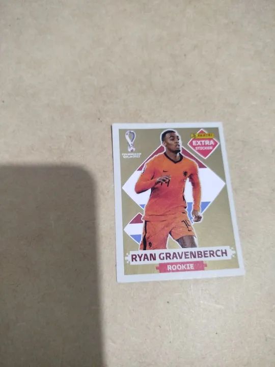 Figurinha da copa do mundo 2022 RYAN GRAVENBERCH - Foto 3