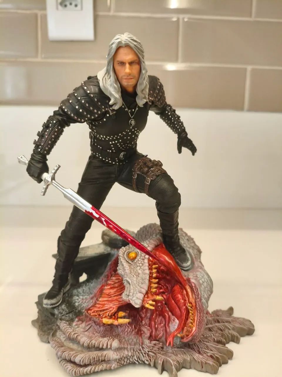 The witcher (o bruxo) Iron studios 1/10