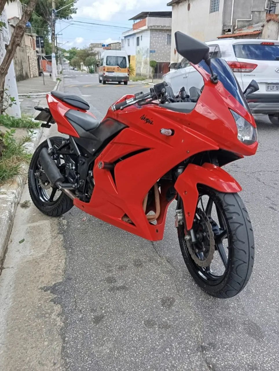 Kawasaki Ninja 250R - NÃO aceito troca - Foto 4
