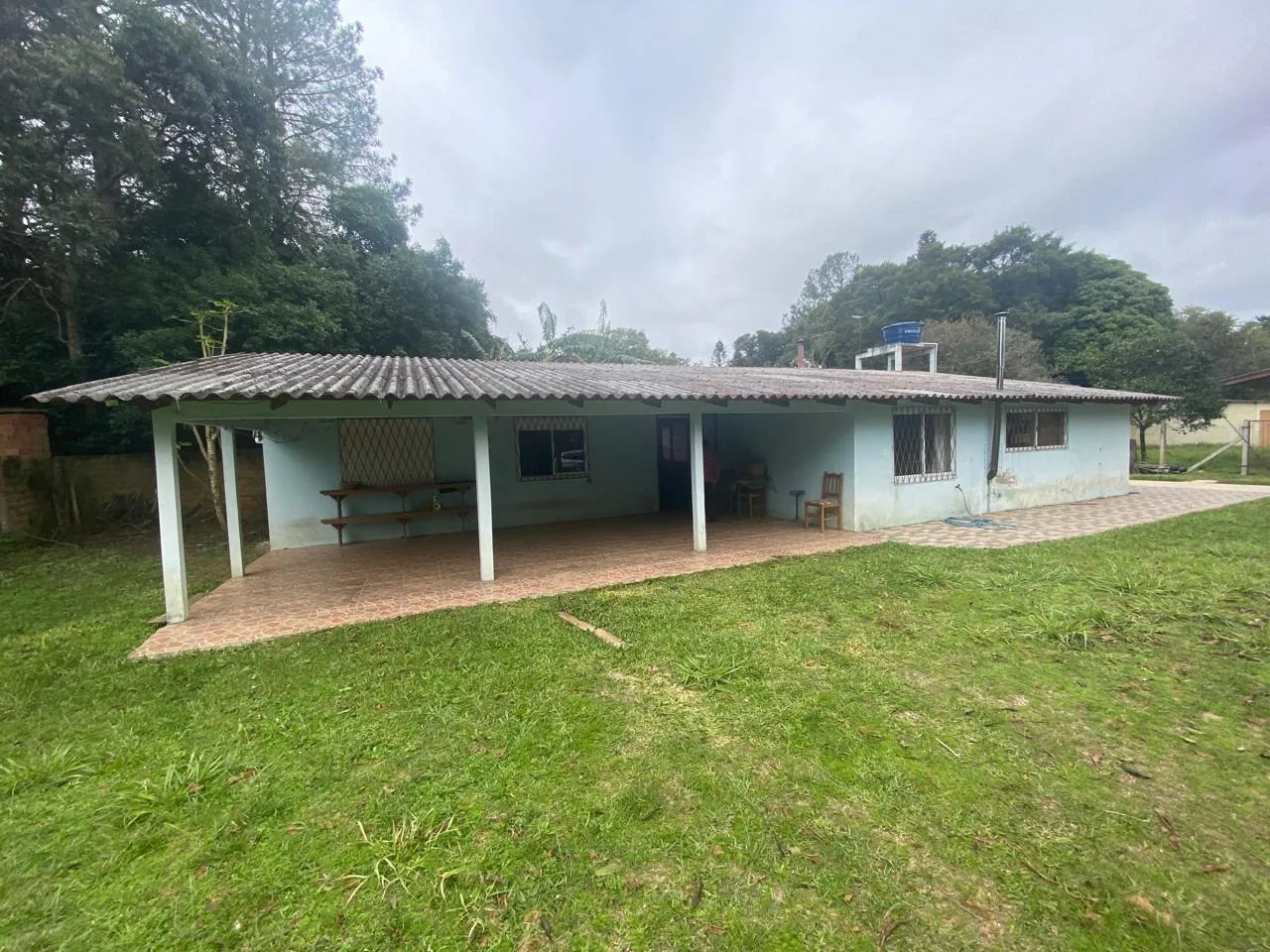 CAUE IMOVEIS VENDE Sítio de 1050m2 em Águas Claras!!