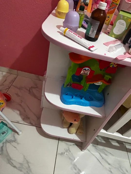 Berço com Trocador e Cômoda - Branco e Rosa - Foto 3