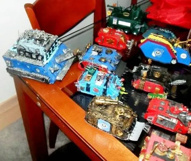 venda de varios tanks warhammer - Foto 4