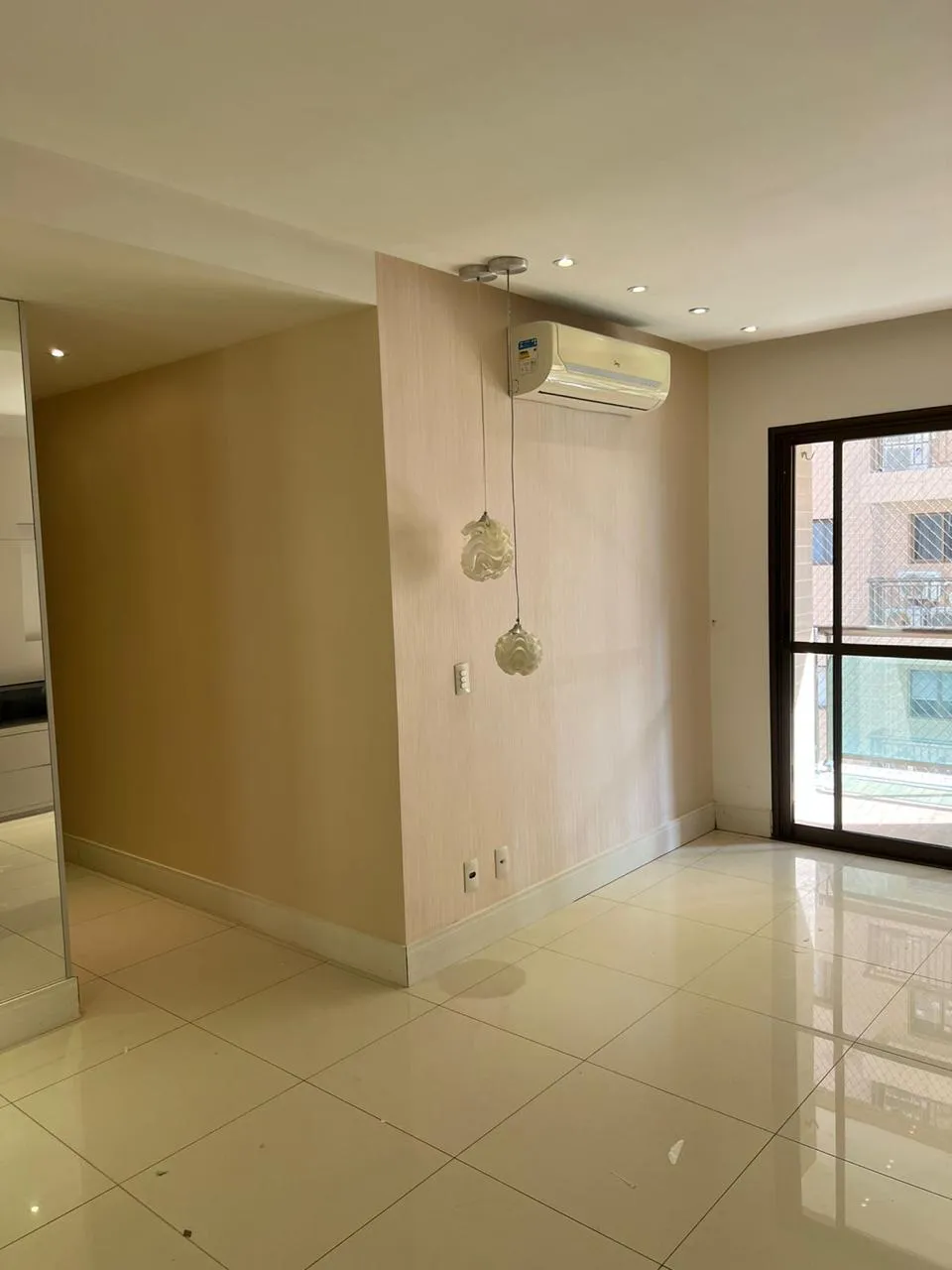 VENDO EXCELENTE APARTAMENTO NO JARDIM DE TOSCANA