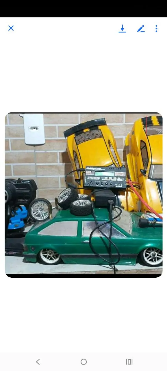 Carrinho a gasolina