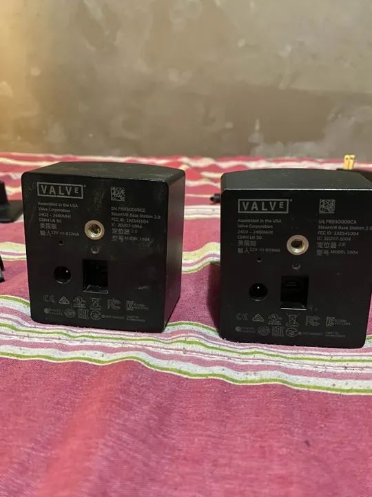 Valve Index Vr Base Station 2.0 Htc Vive - Kit 2 Unidades Usado - Foto 4