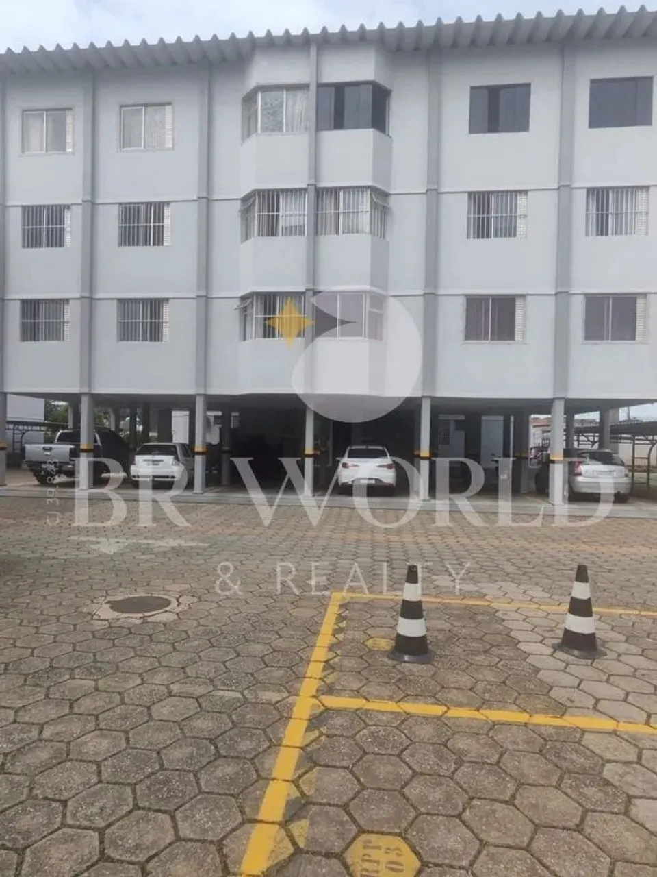 Apartamento para Venda em Goiânia, Parque Oeste Industrial, 3 dormitórios, 1 suíte, 2 banh