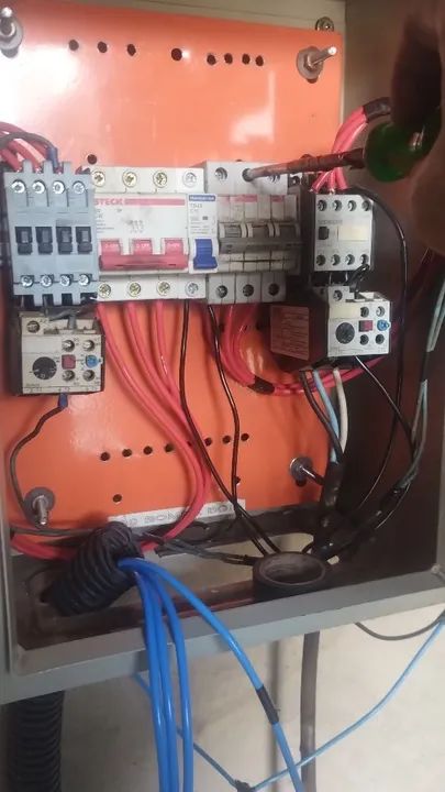 Eletricista com ofertas especiais 24h