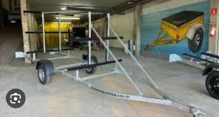 Carretinha para transporte de canoa havaina