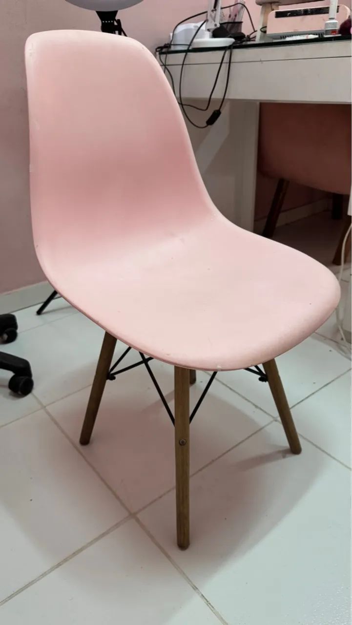 Cadeira Eames DSW Rosa - Foto 2