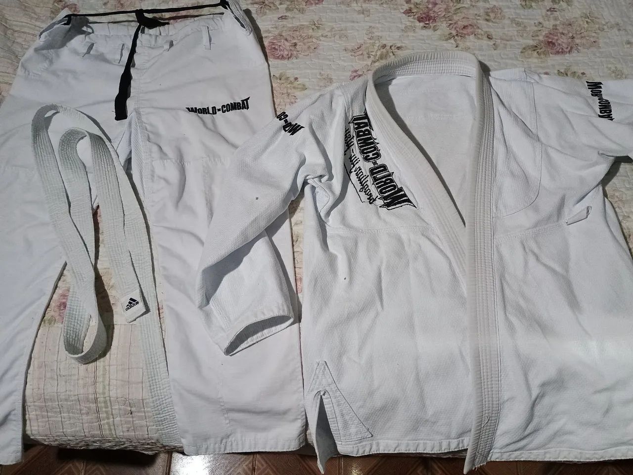 Kimono de Jiu-Jitsu - World Combat - Novo - Foto 4