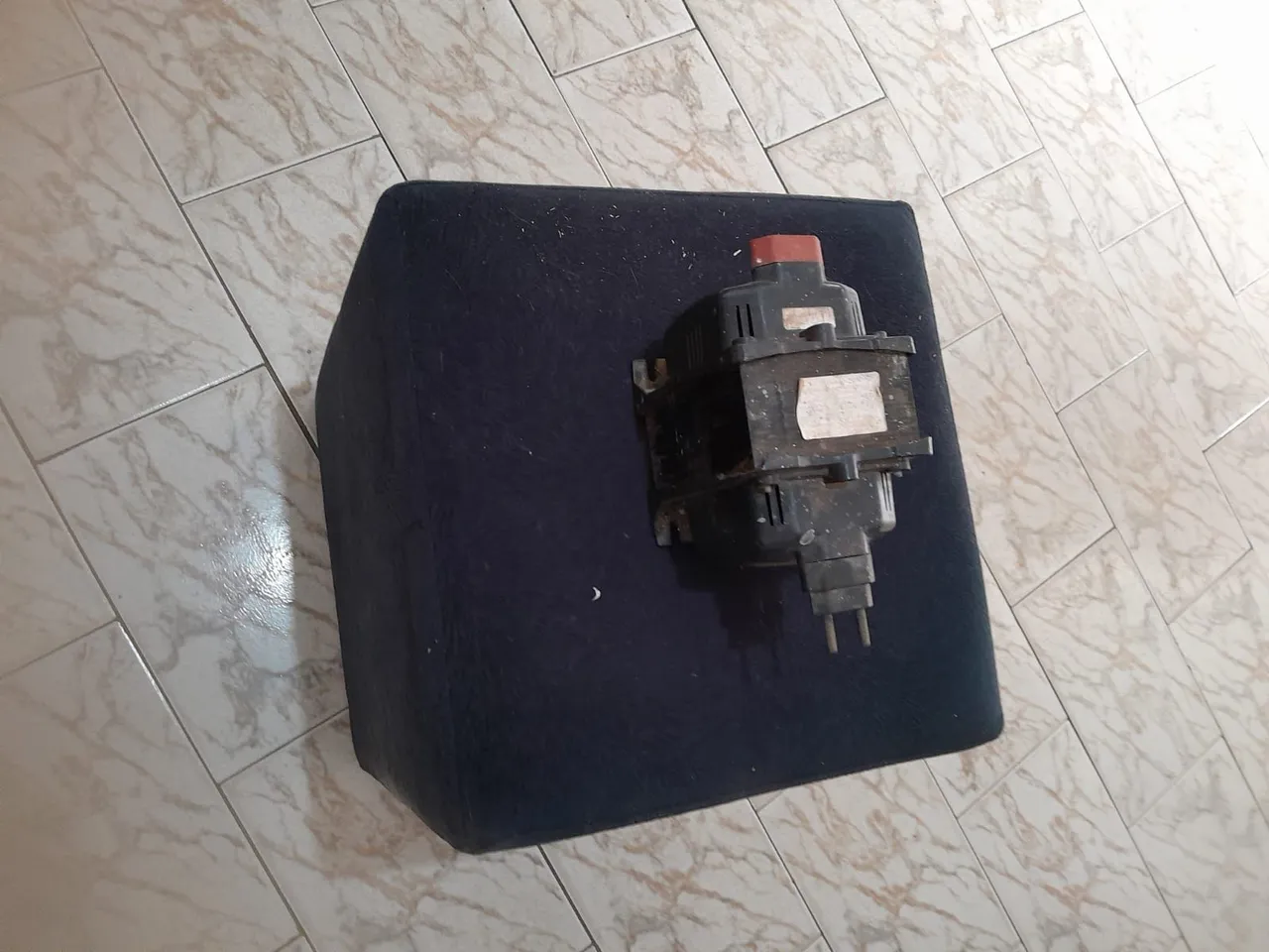 Transformador de alta tensão - Peça para eletrodoméstico