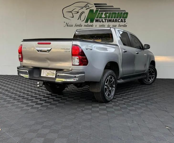 TOYOTA HILUX CDSRVA4FD 2023 - Foto 5