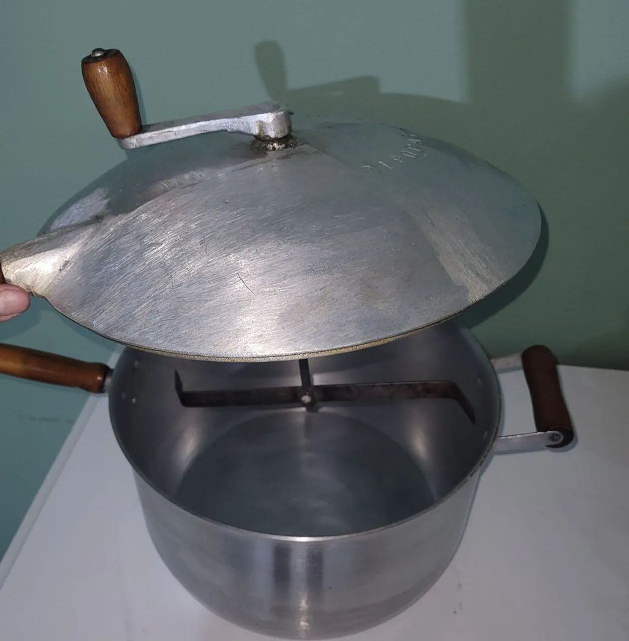 Pipoqueira grande alumínio fundido profissional  - Foto 2