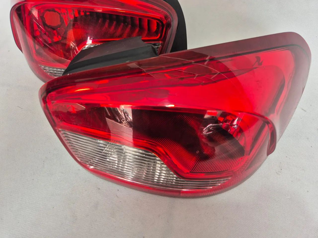 Par lanterna Renault Kwid Original  - Foto 2