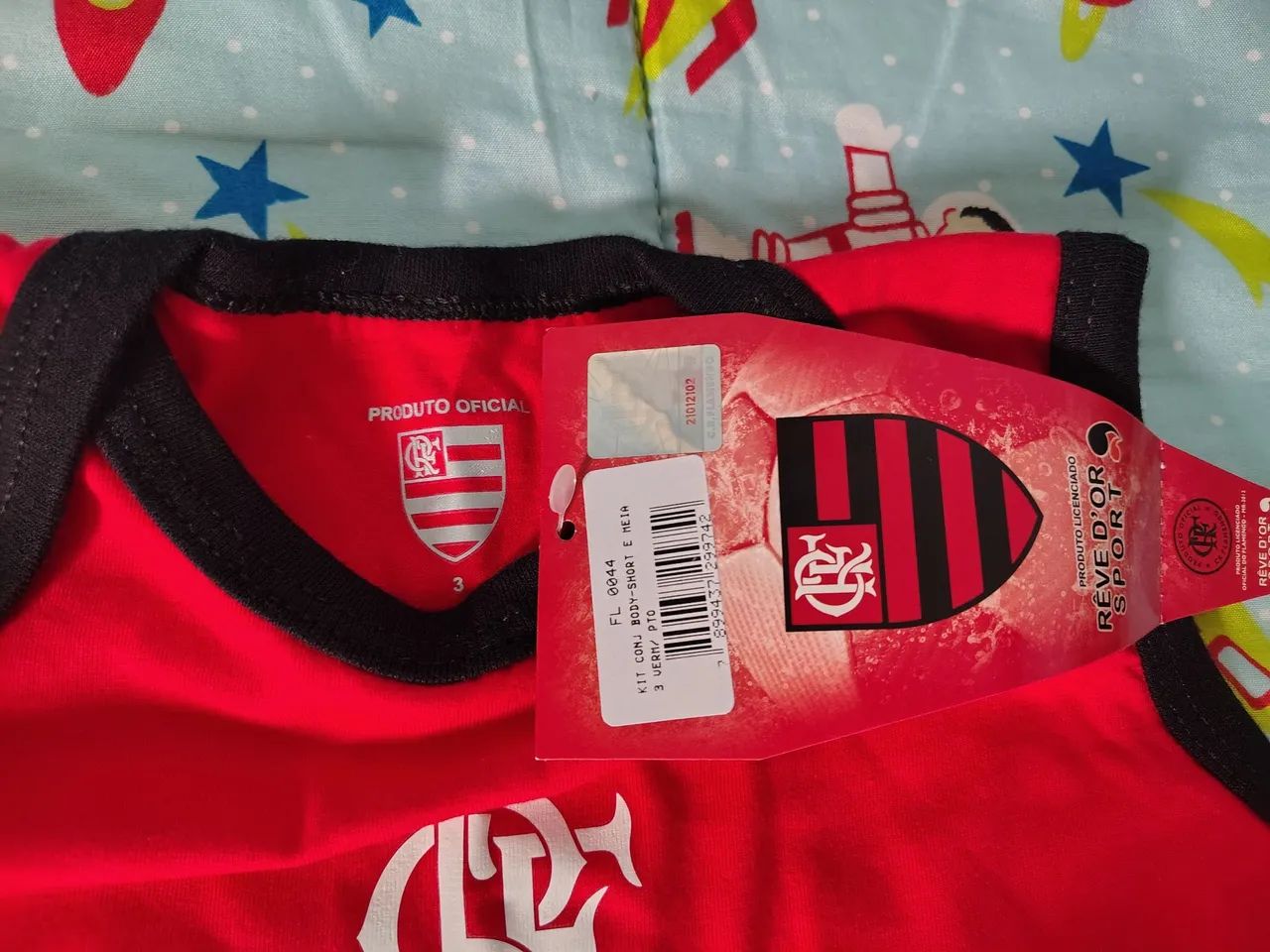 Conjunto infantil do Flamengo 