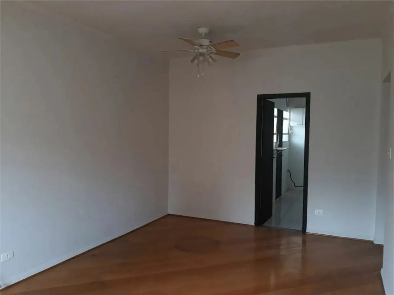 Apartamento em Rua Oscar Freire - Jardim América - São Paulo/SP - Foto 5