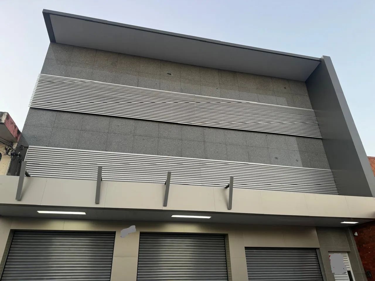 Prédio Residencial e Comercial 877m² proximo a Av. Tiradentes  no Bairro Industrial - Cont - Foto 2