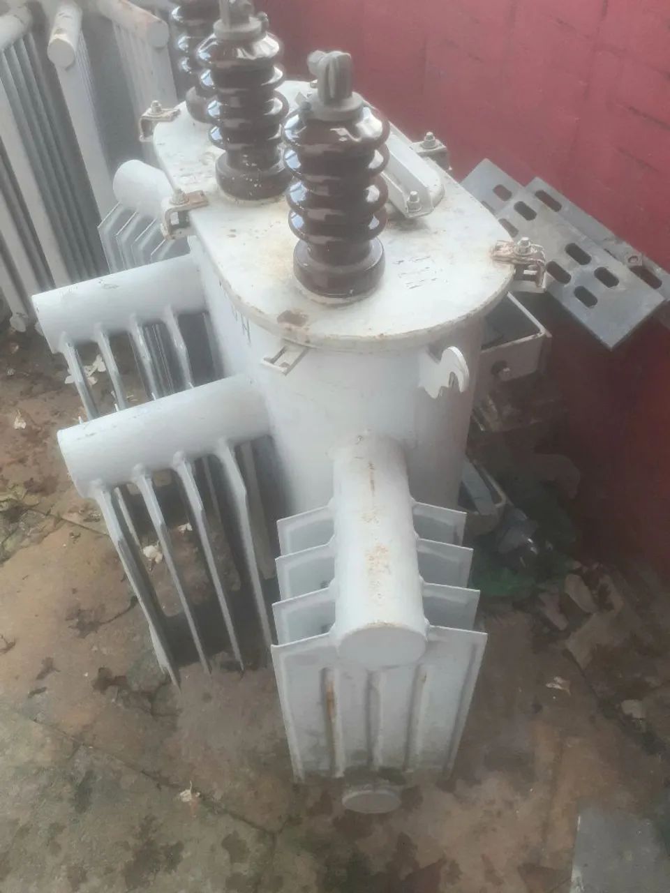 Transformador trifásico  - Foto 3