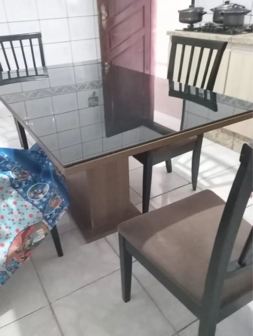 Mesa com tampo de vidro  - Foto 2