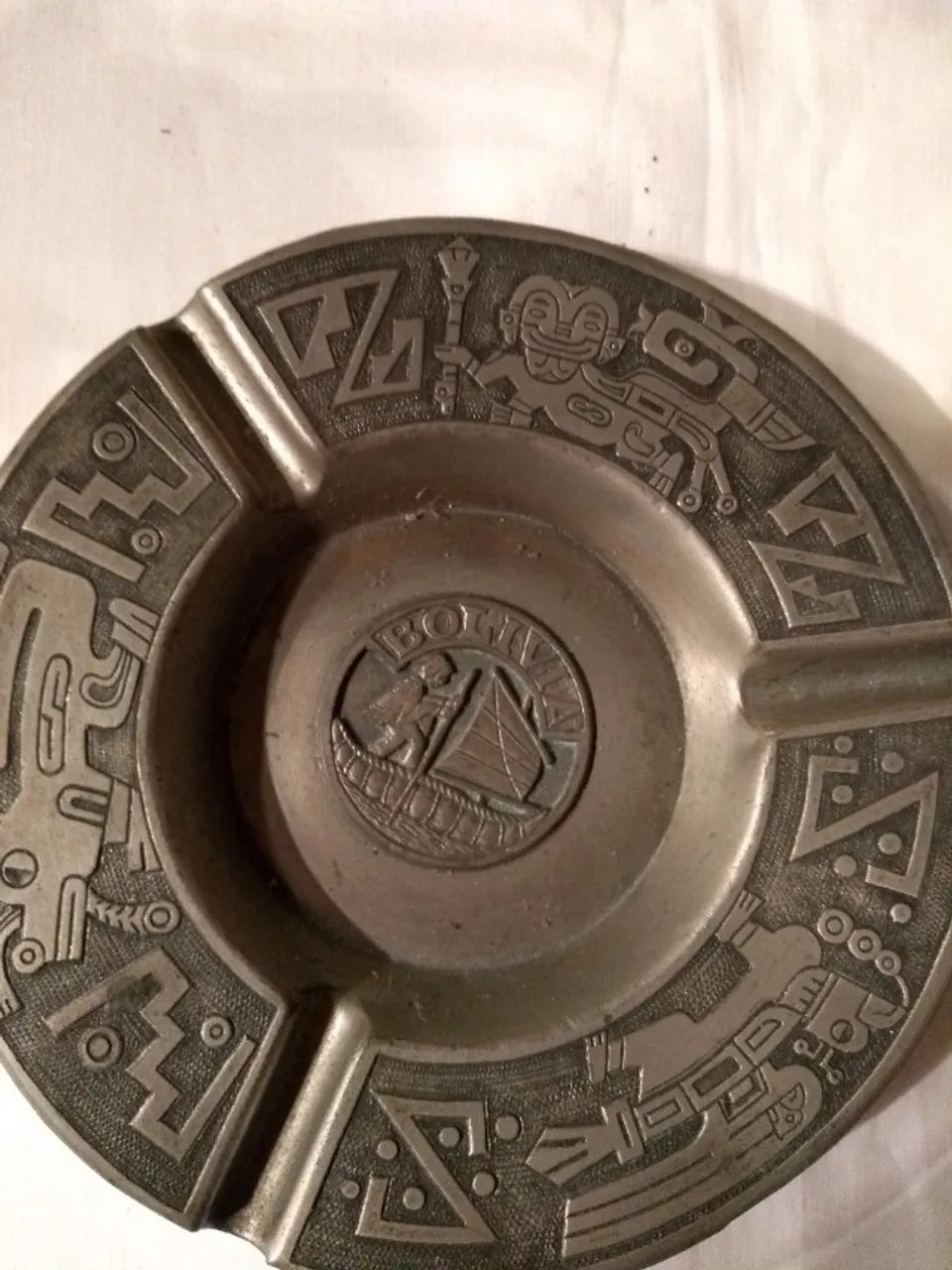 Cinzeiro/de metal lembrança vintage Bolívia