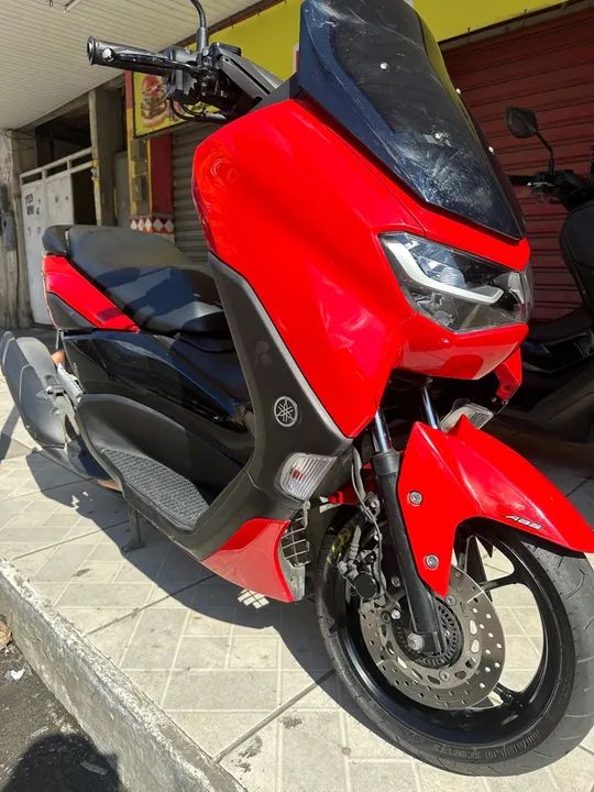 Yamaha Nmax vermelha 2023  - Foto 3