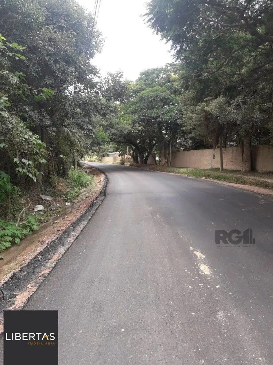 Terreno em Lomba do Pinheiro