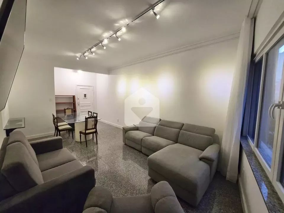 Reformado, com Vaga e Espaço Externo  Excelente apartamento 3 Quartos em Copacabana! - Rio - Foto 5