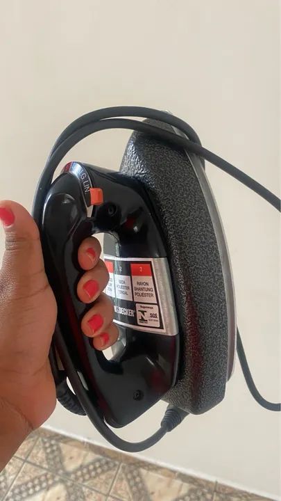 Ferro de passar roupa  - Foto 4