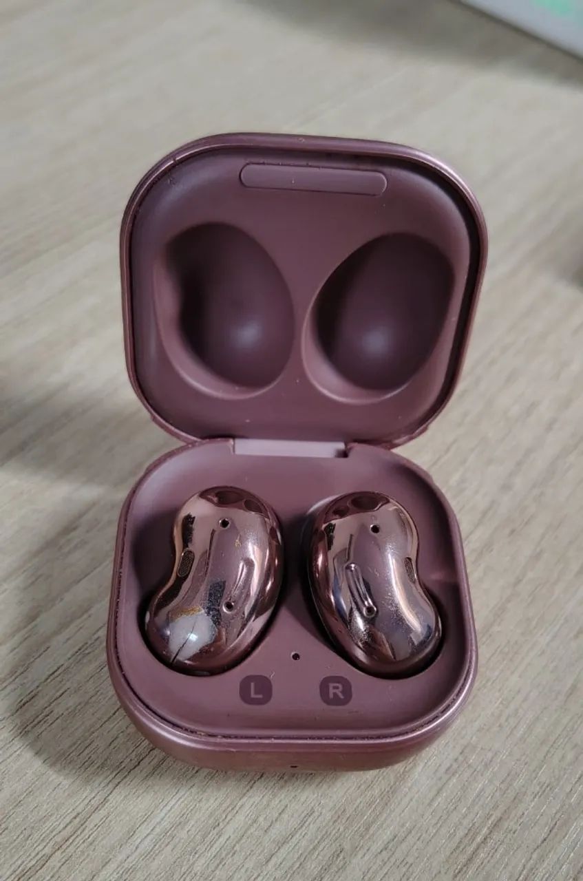 Fone de Ouvido Samsung Galaxy Buds Live - Foto 3