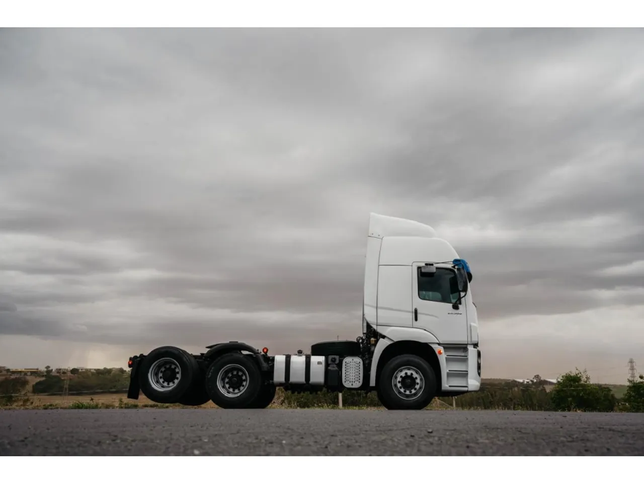 Volkswagen 25.360 2020- Única oportunidade- caminhao JBS
