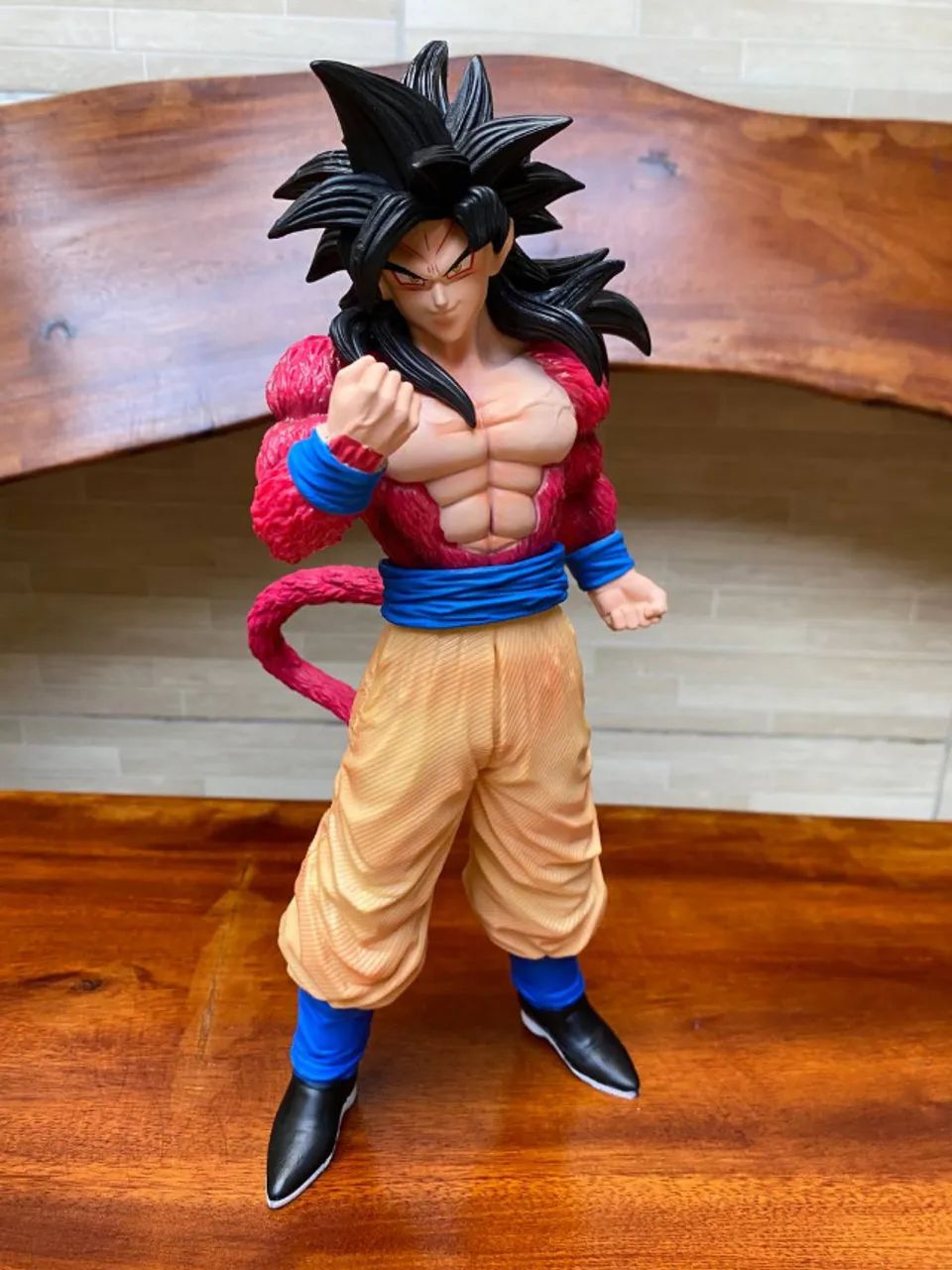 Action Figure Dragon Ball - Goku SJJ 4 30cm
