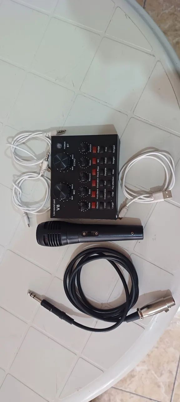 Interface live sound V8 com efeitos+ Microfone Dinâmico e cabos - Foto 6