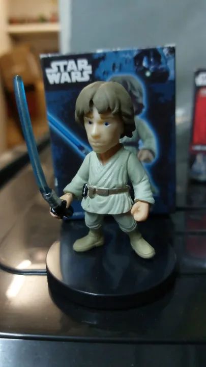 3 Miniaturas Star Wars Bandai - Luke Skywalker, Stormtrooper e BB8 - Foto 3