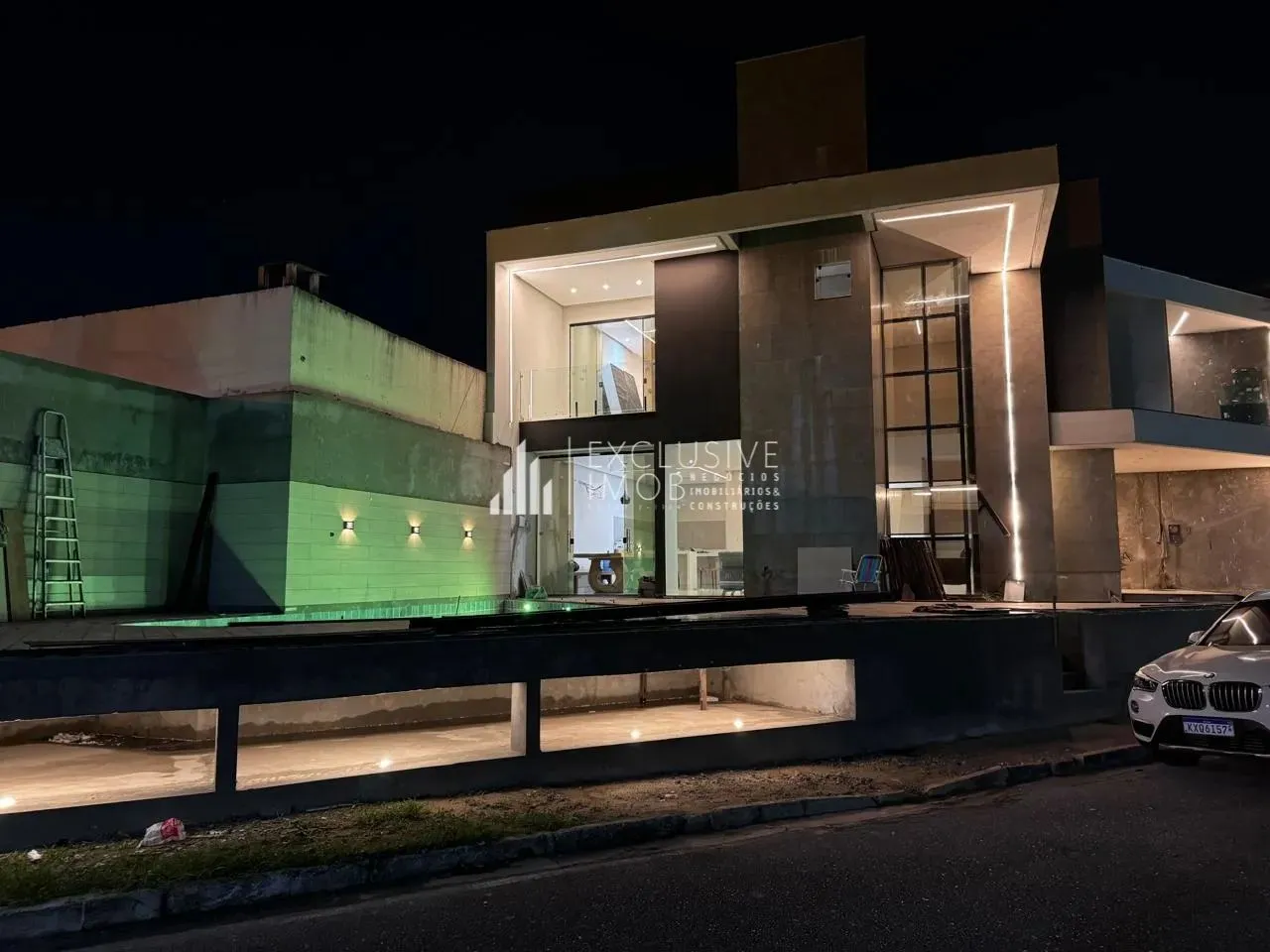 Imóvel para venda tem 300 metros quadrados com 4 quartos em Coqueiro - Belém - PA