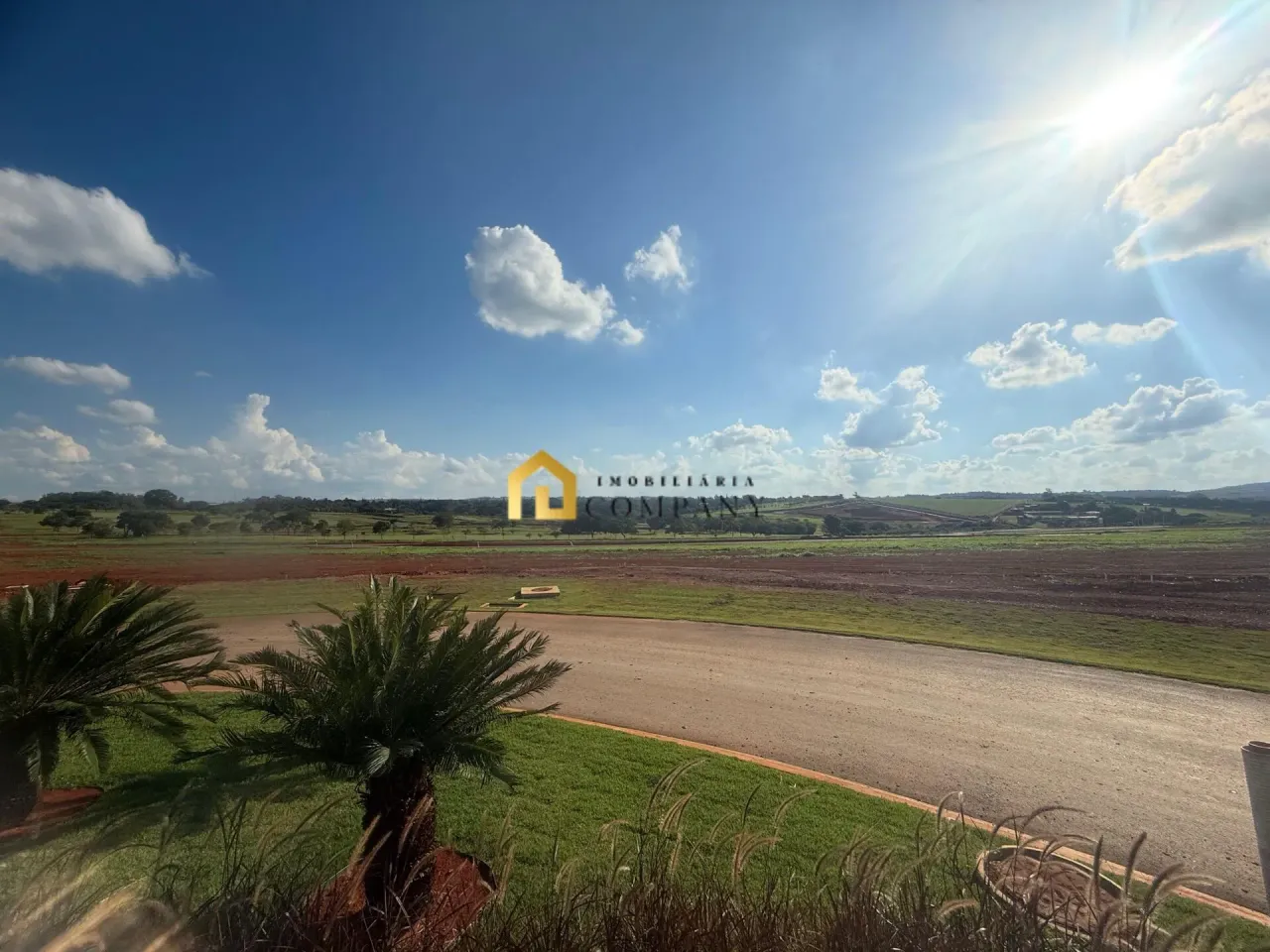 Condomínio Lago Azul II - Terreno no Condomínio Lago Azul ll LIBERADO PARA CONSTRUÇÃO - em