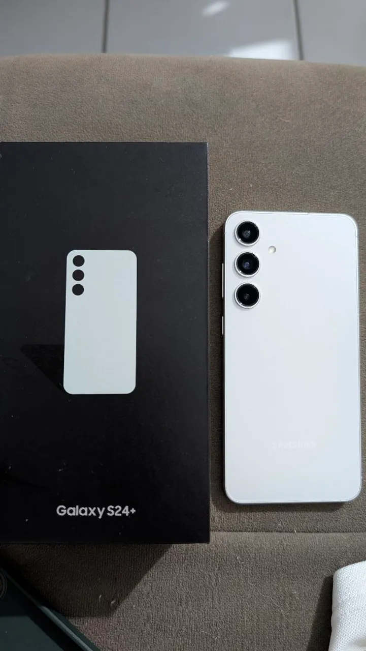 Samsung Galaxy S24 Plus - 512GB - Prata