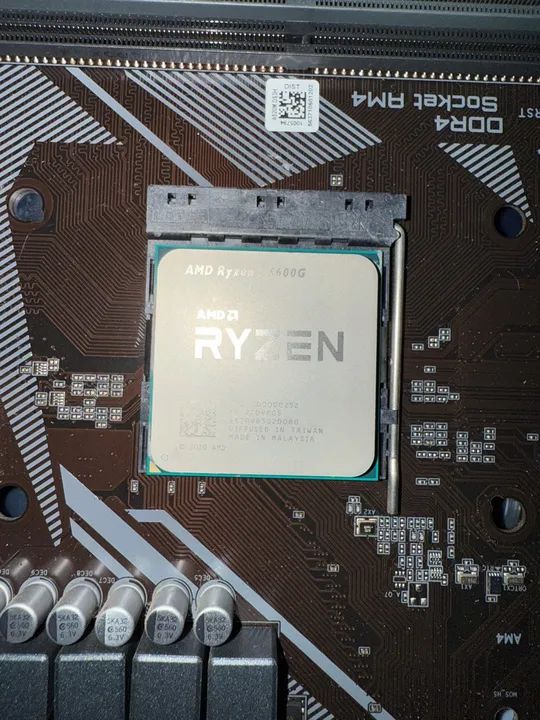 Placa mãe Gigabyte e Processador Ryzen 5 - Foto 3