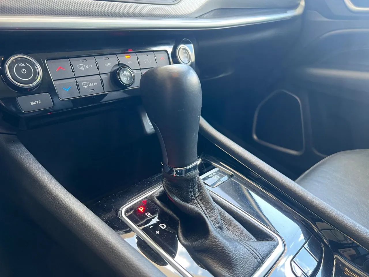 Jeep Compass Long. T270 1.3 TB 4X2 Flex AUT 2023 - Foto 7