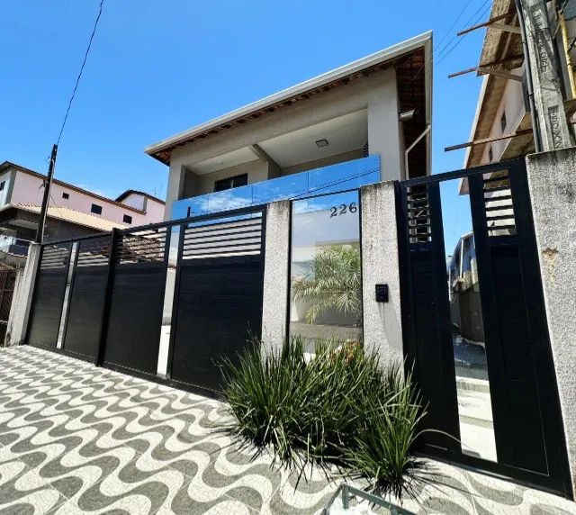 Sobrado com 2 Dormitórios em Condomínio, Pertinho da Praia, Natal e Ano Novo Disponíveis