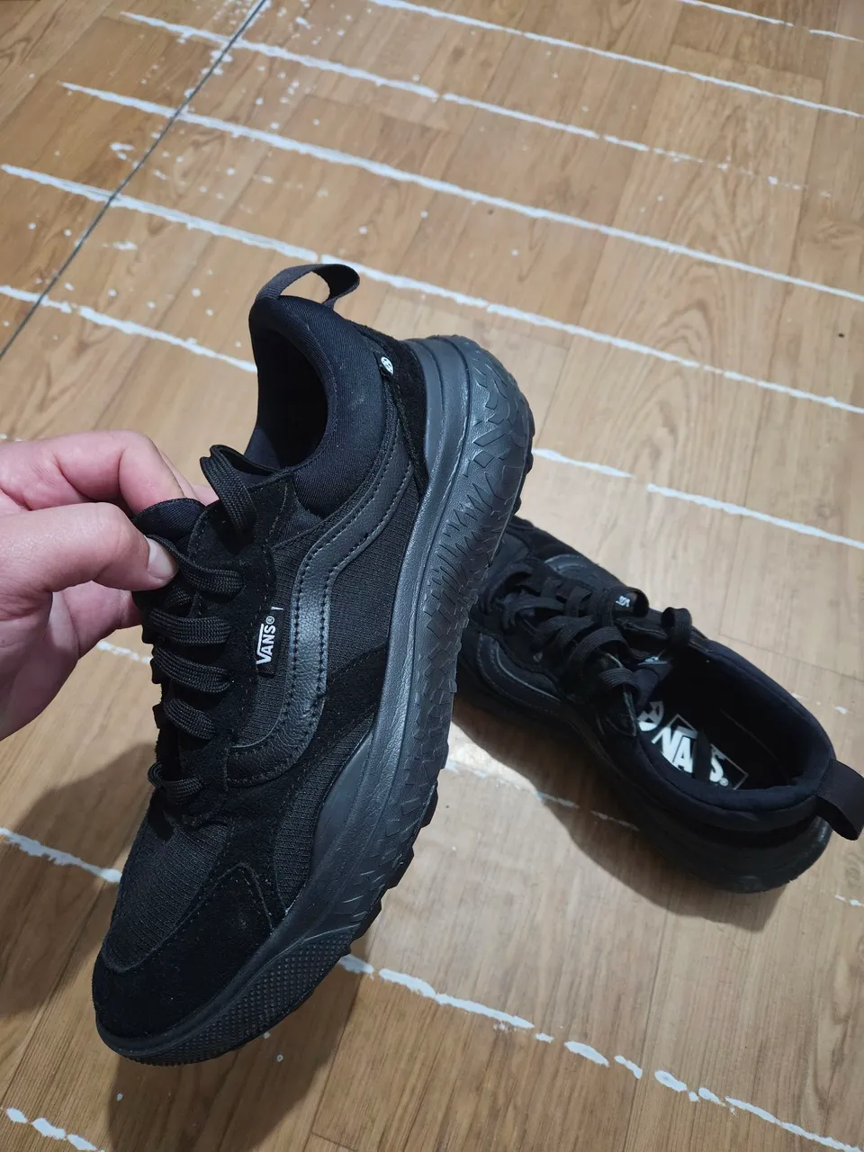 Tênis Vans Ultrarange Exo - Preto