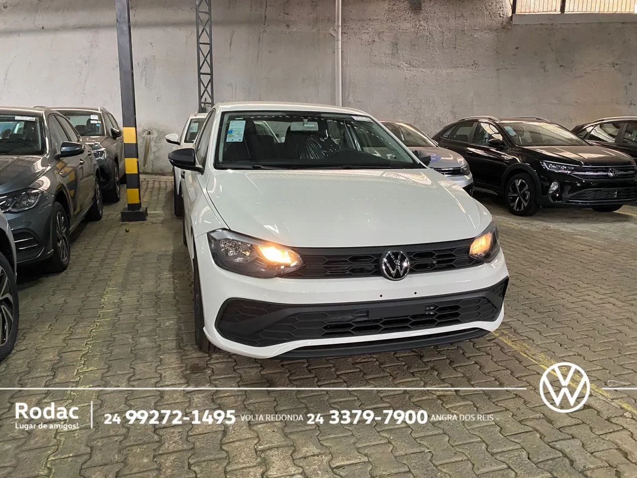 Volkswagen Polo Track 1.0 Flex 12V 5p - Foto 3