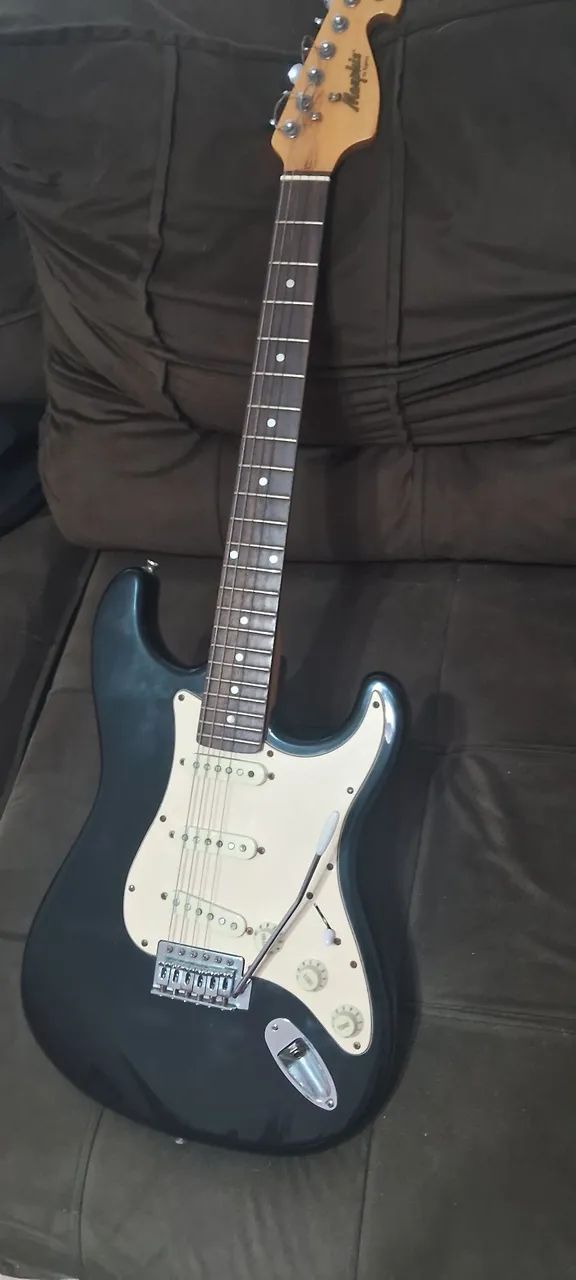 Guitarra Elétrica Memphis Tagima - preta - Foto 4