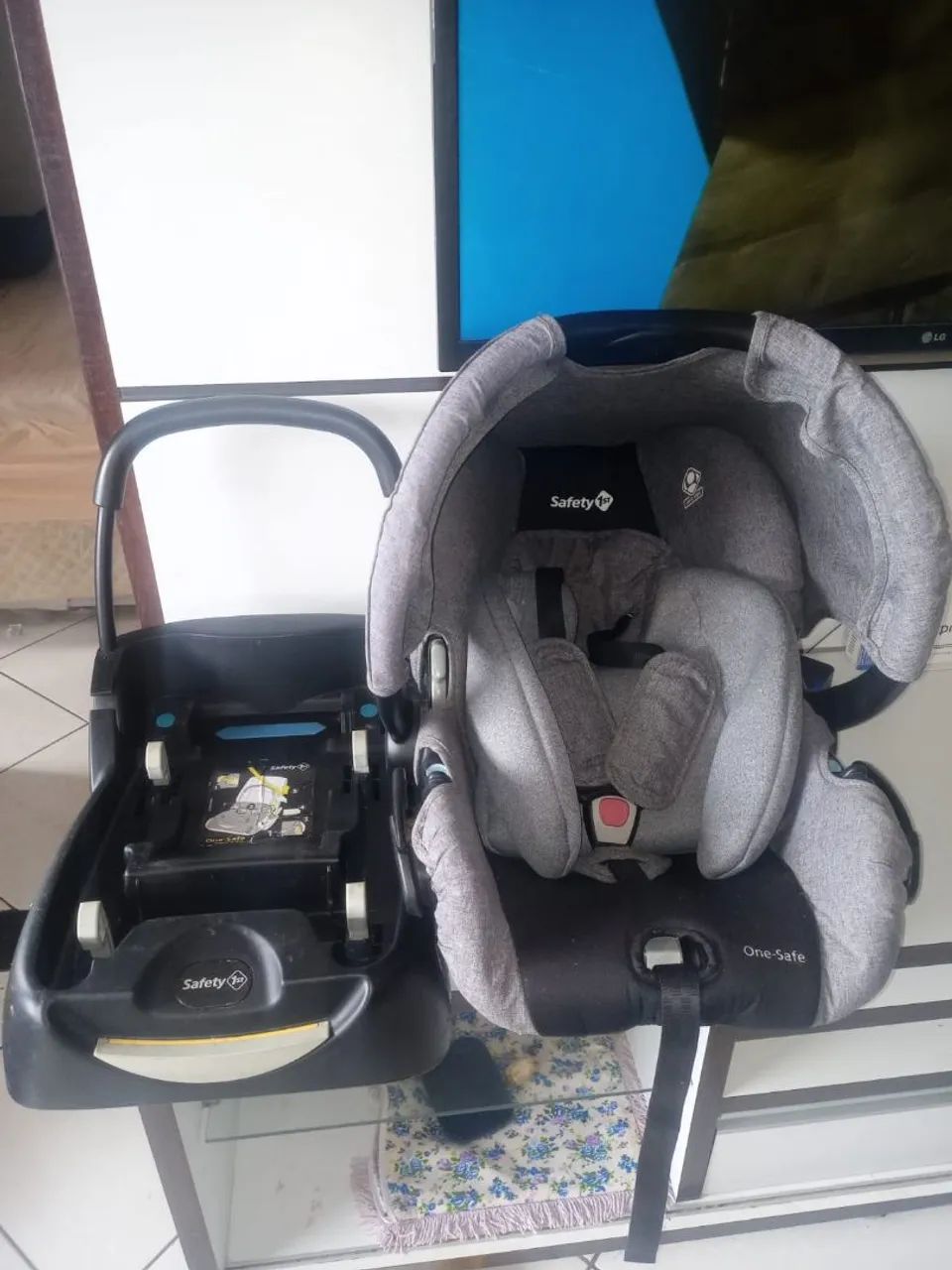 Bebê Conforto Completo com Base Veicular Safety 1st - Foto 6