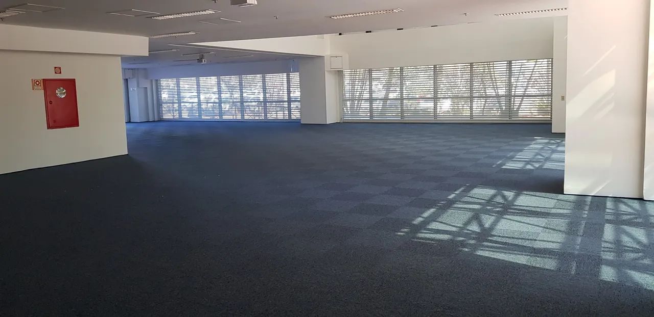 ÓTIMA LOJA PARA AGÊNCIA BANCÁRIA - Corporate Financial Center