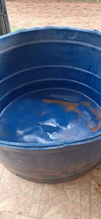 Caixa d'água de 2000 Litros