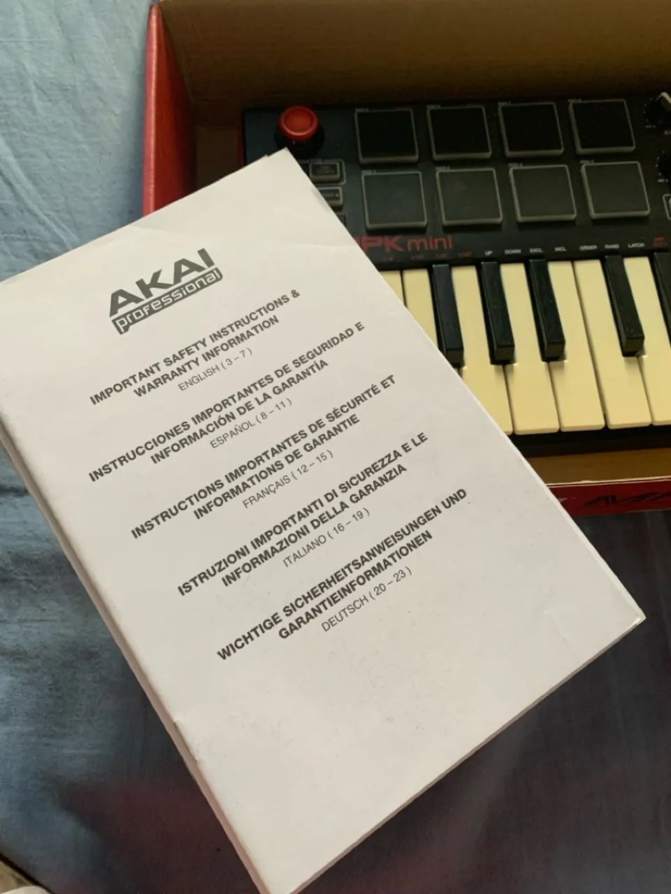 AKAI MPK Mini - Controlador MIDI Compacto - Foto 3