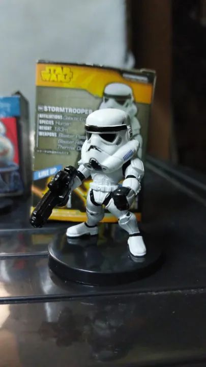 3 Miniaturas Star Wars Bandai - Luke Skywalker, Stormtrooper e BB8 - Foto 2