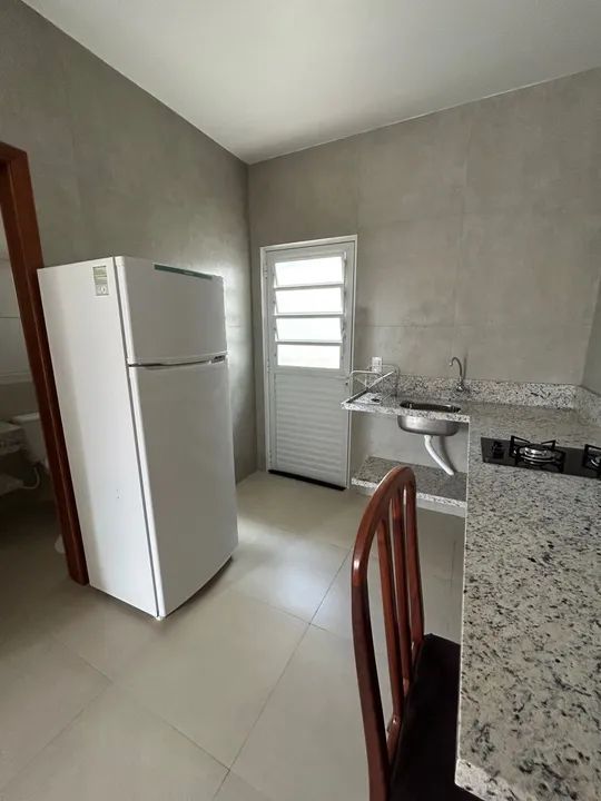Aluga-se linda Kitnet residencial em Biguaçu - Foto 8